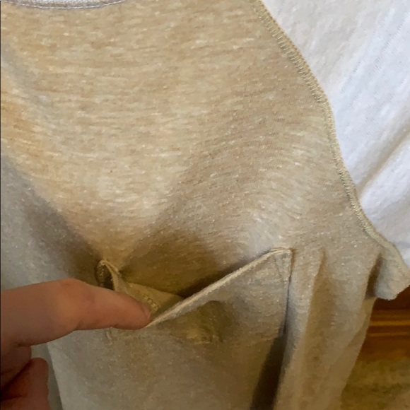 T shirt - Picture 3 of 4